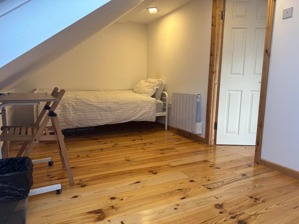 Tran Homestay London Bagian luar foto