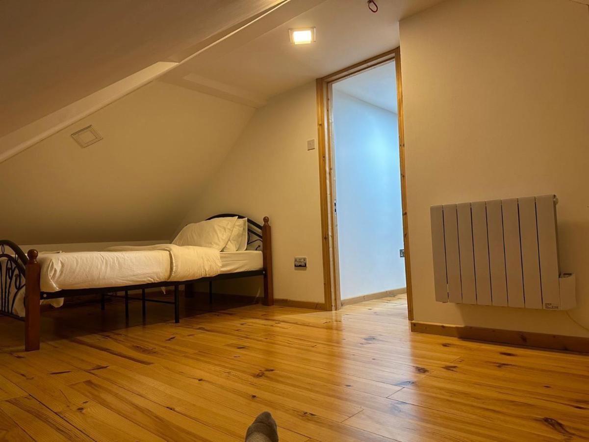 Tran Homestay London Bagian luar foto